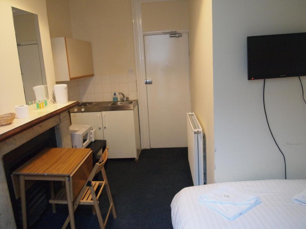 Paddington Flats Apartment