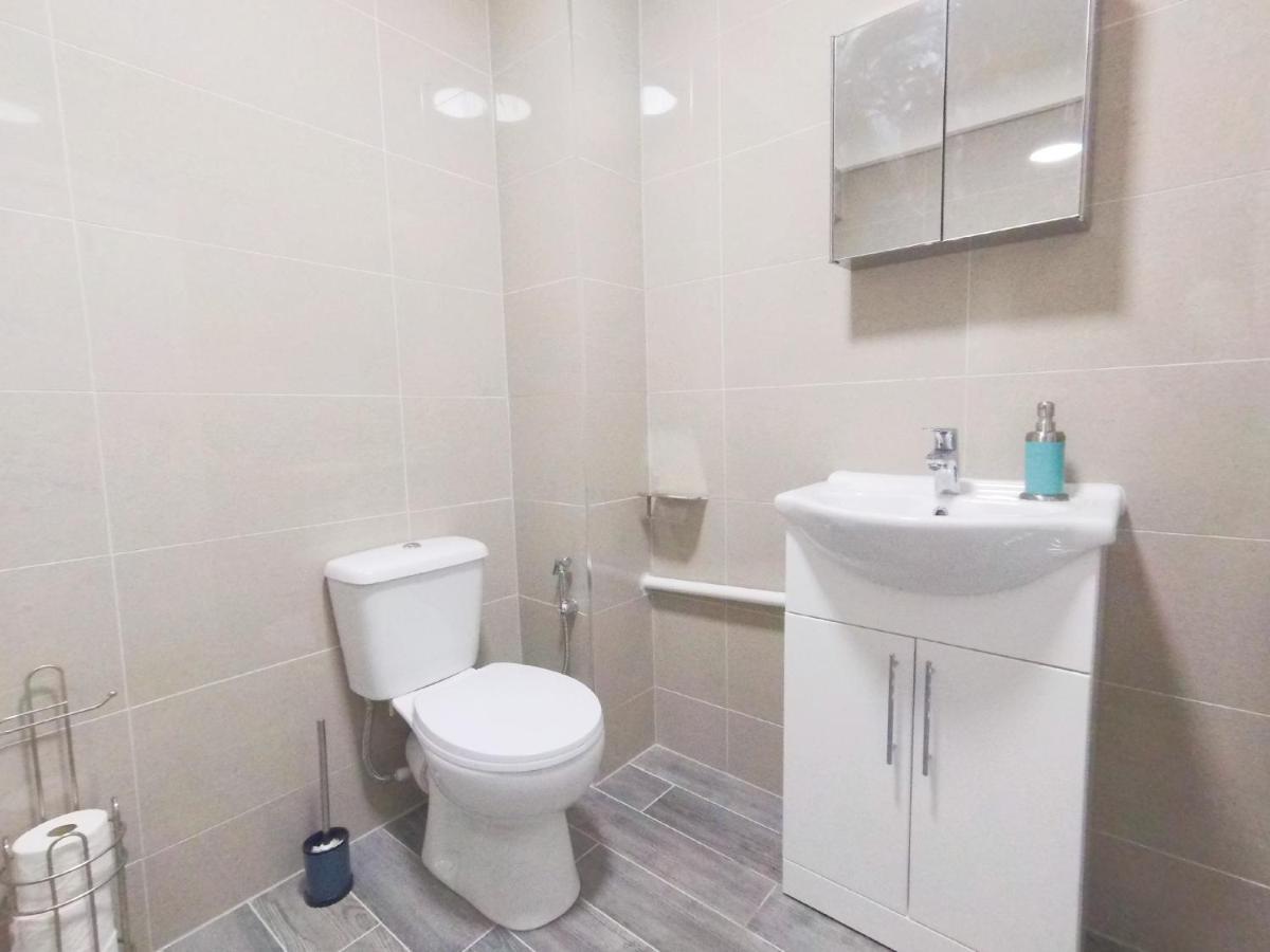 Jupiter 218 Flat 2 At Marble Arch