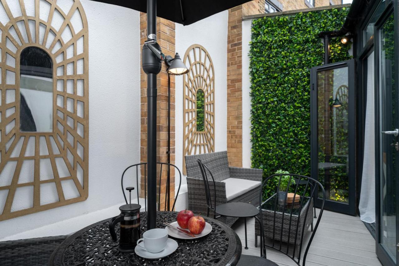 Huge & 3 Bedr, 4 Beds, 2,5 Bath Covent Gdn Apartment *