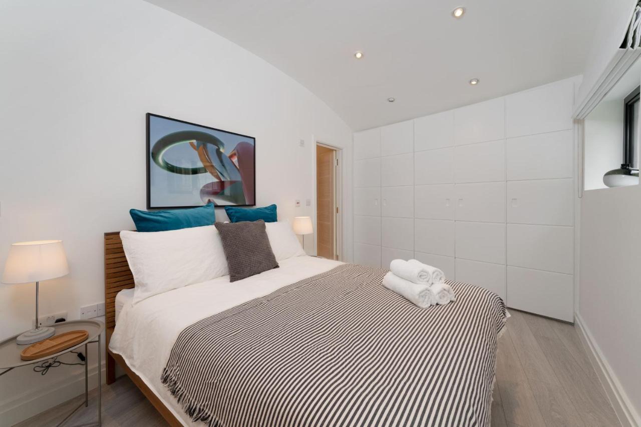 Huge & 3 Bedr, 4 Beds, 2,5 Bath Covent Gdn London