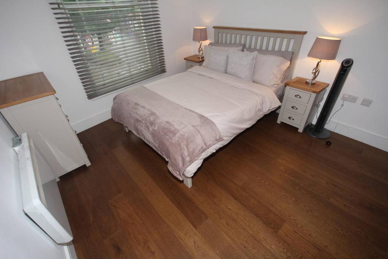 Falcon House Apartment *