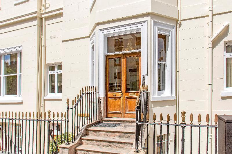 Chesham Court Knightsbridge Aparthotel 5*