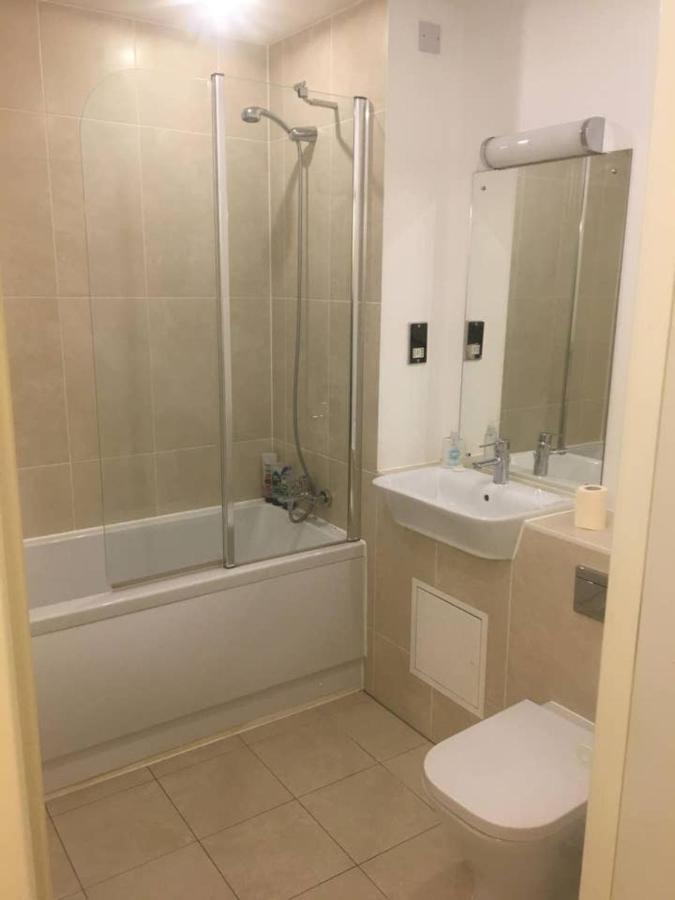 Lägenhet Bright & Modern 1 Bedroom Flat In Shepherds Bush *
