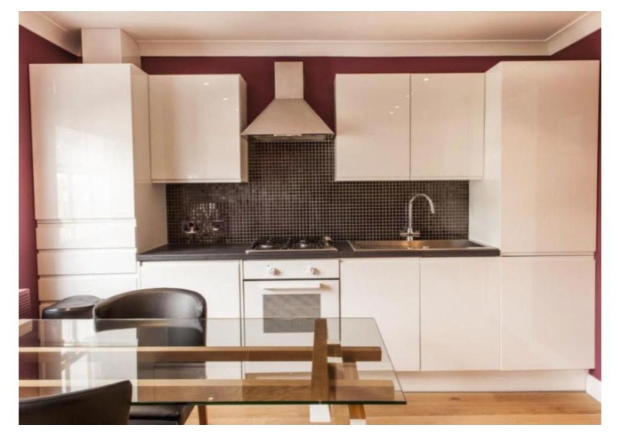 York Shell Studio Apartment *