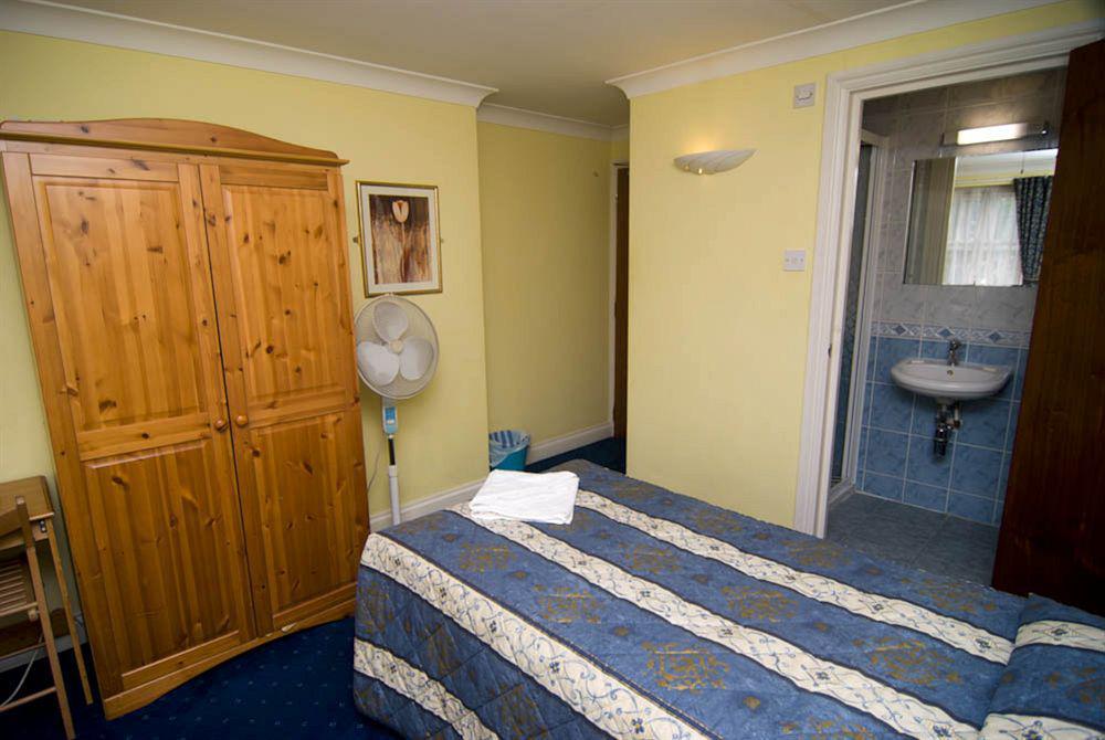 Pacific Hotell 3*