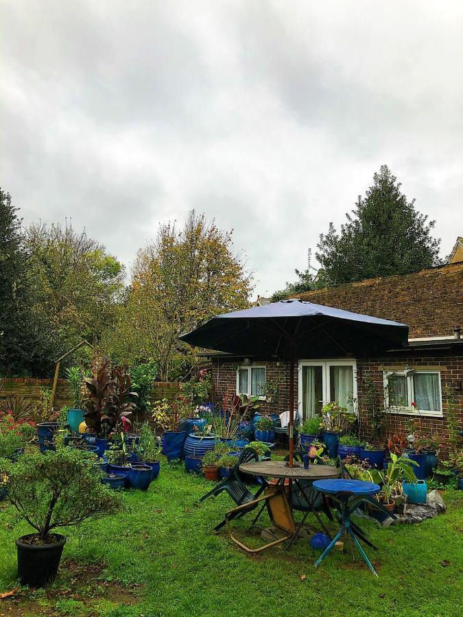 Guest house Caspian