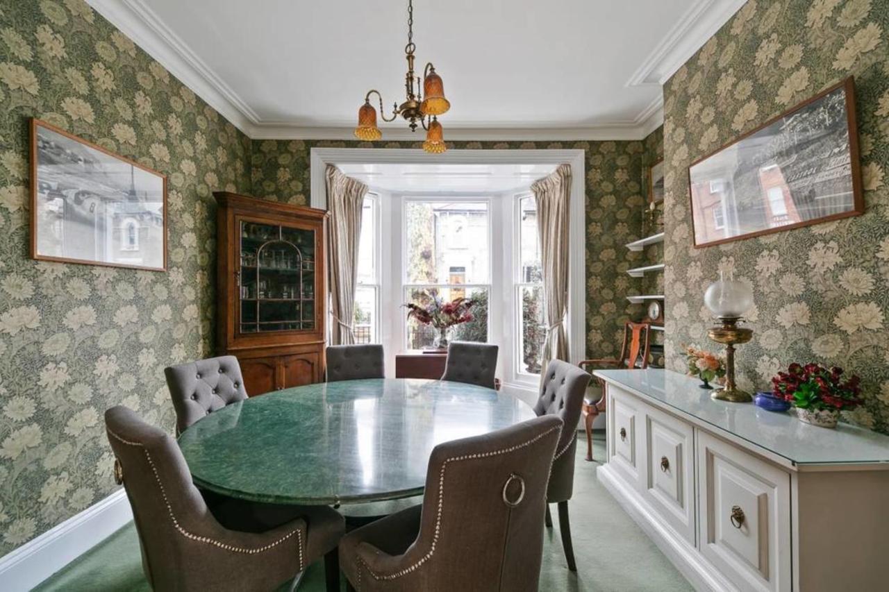New Gorgeous 5 Bed Victorian House In Hammersmith Feriehus