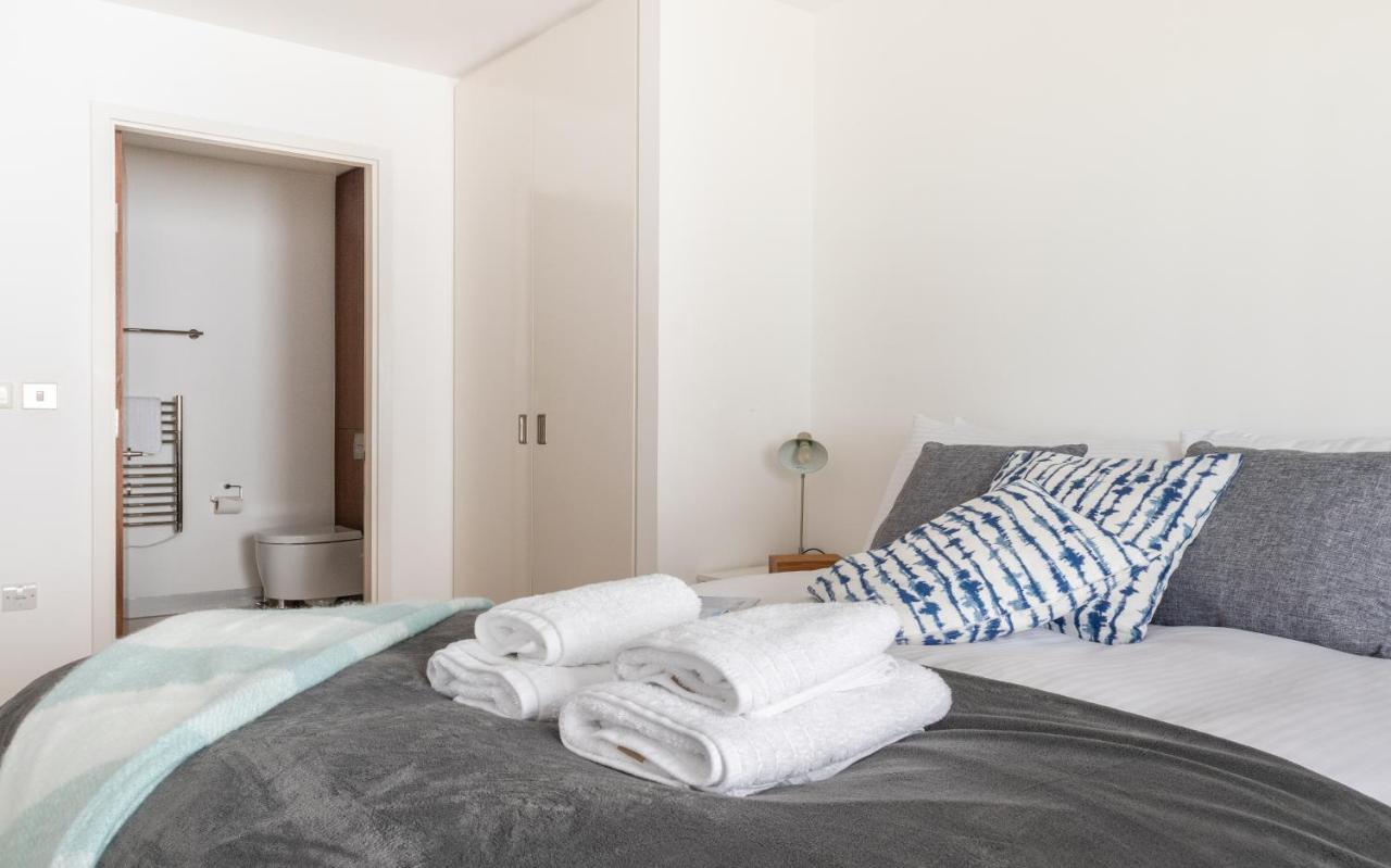 Lejlighed Fabulous 3 Bed 2 Bath Near Victoria Station *