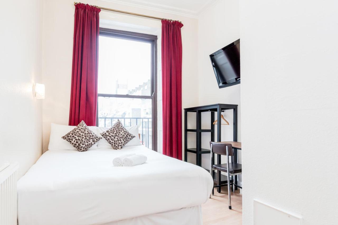 Russell Square 3*