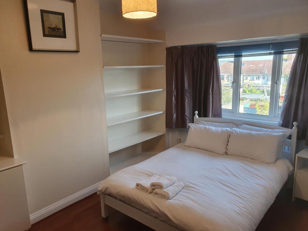 Elegant House 10 Minutes Walk To Wembley Stadium Londres