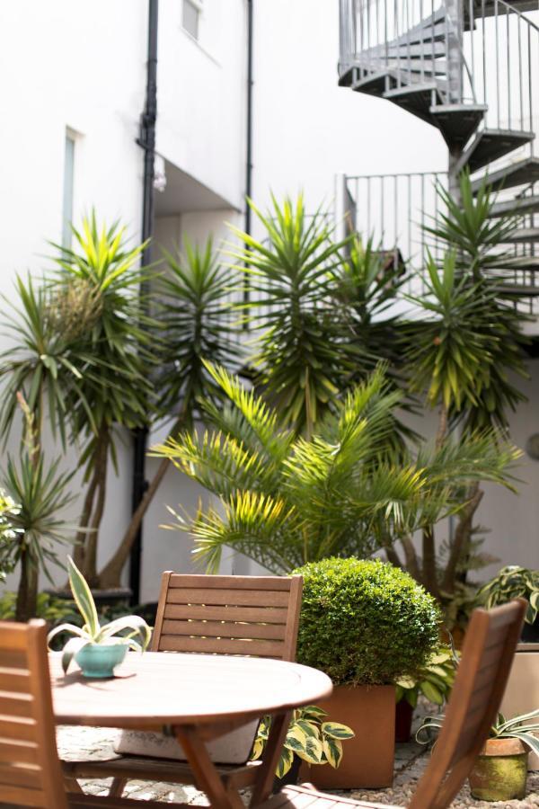 Apartment N1 London