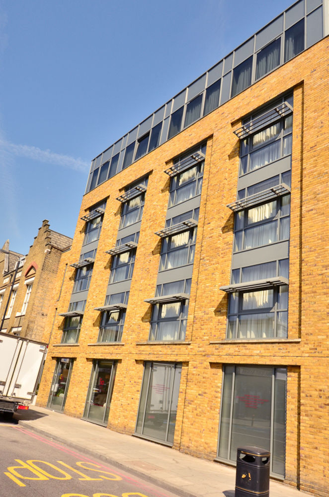 Aparthotel Axiom Park London