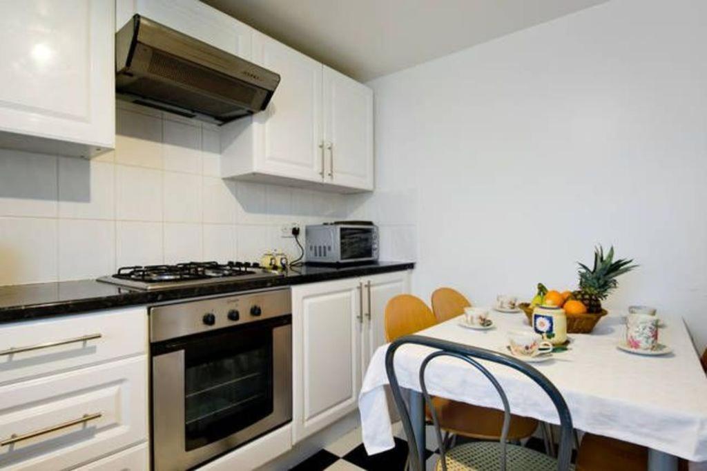 Wood Green Direct Tube Eurostar Heathrow, Close Ally Pally, Excellent For Contractors And Relocators Lägenhet