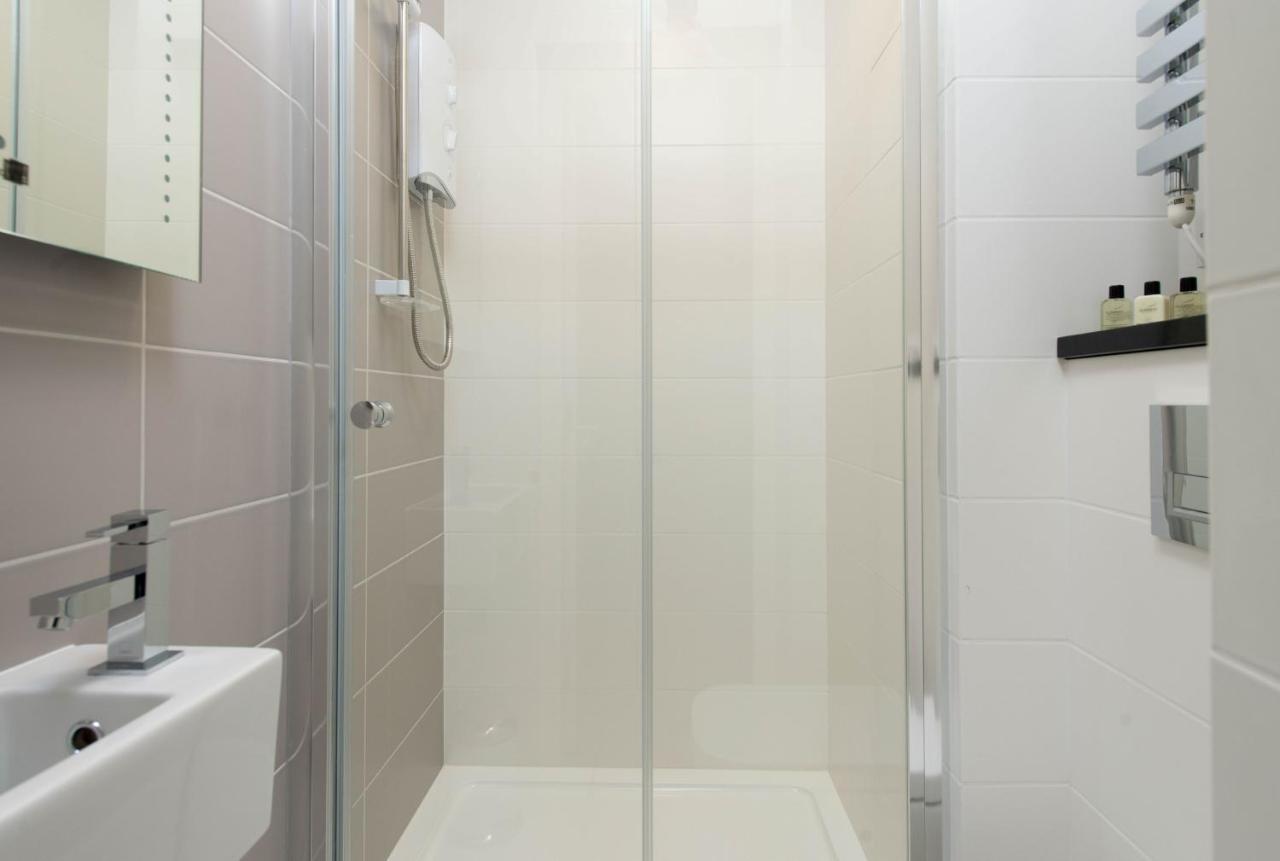 Holiday home Mulberry Flat 2 - Two Bedroom 1st Floor By Living London