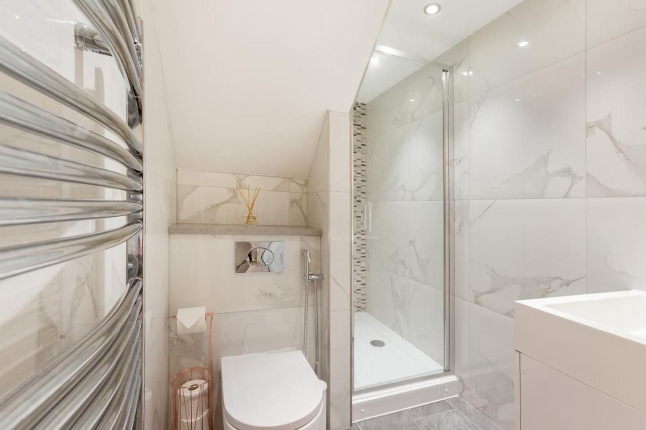 Apartment Luxury Apartment, Next To Paddington Station! *