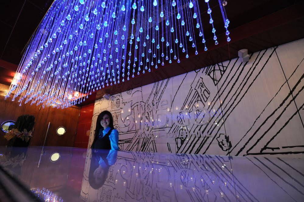 Indigo Tower Hill By Ihg Hotell