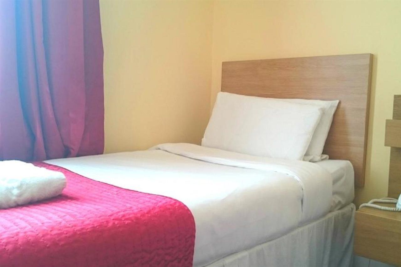 Lord Jim Kensington 3* London