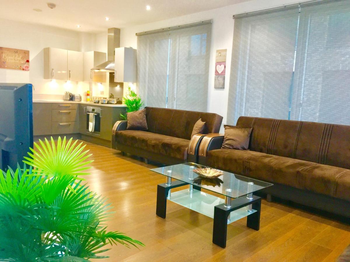 Excel 2 Bedrooms River View *