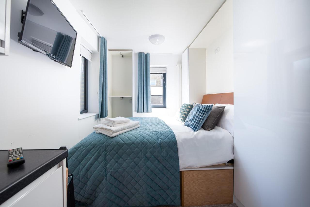 Aparthotel Queen's Drive London