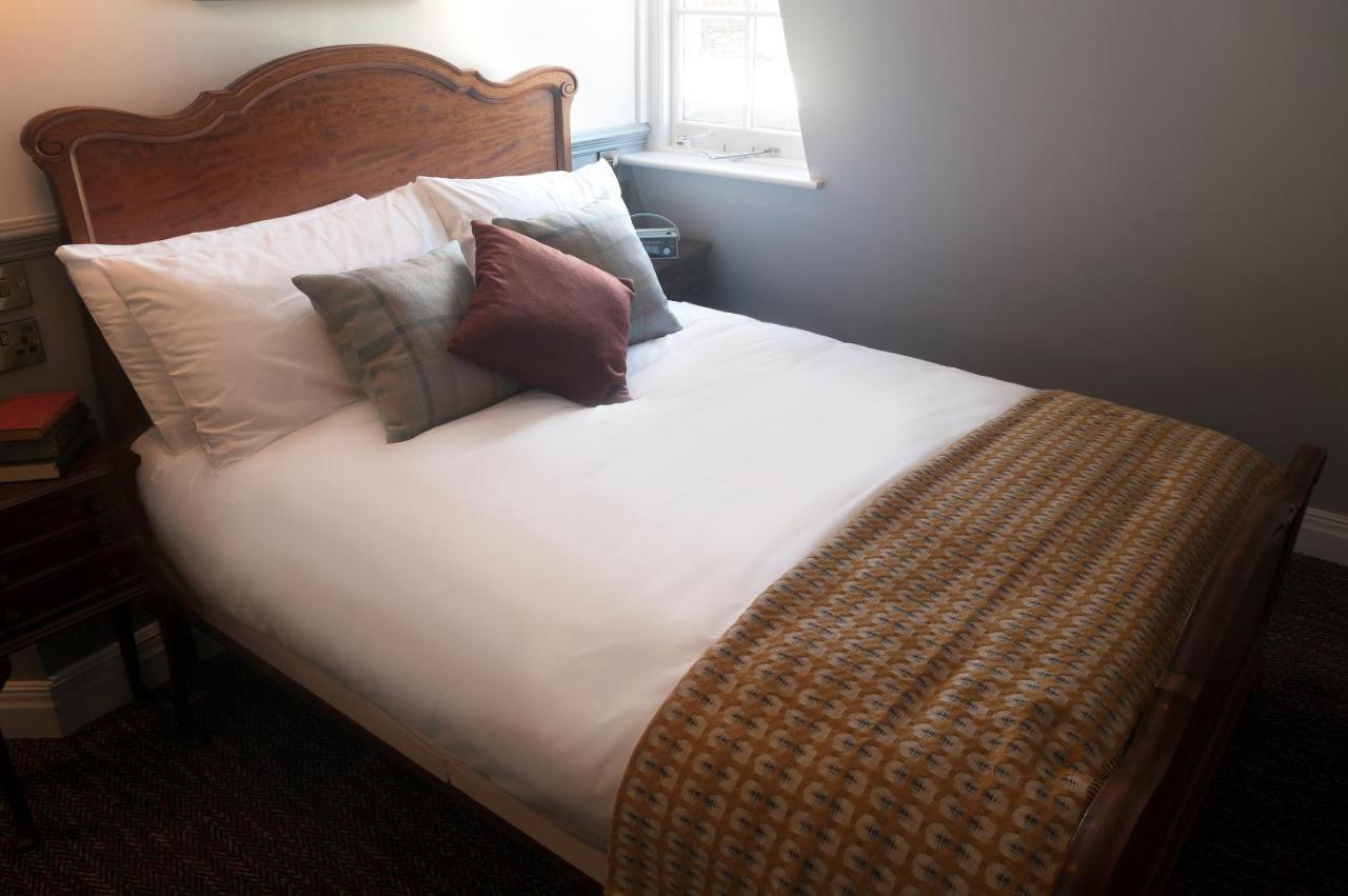 Admiral Hardy Hotel London
