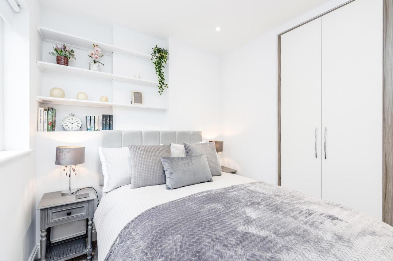Bright & Modern 2-bed Notting Hill Appartement Londres