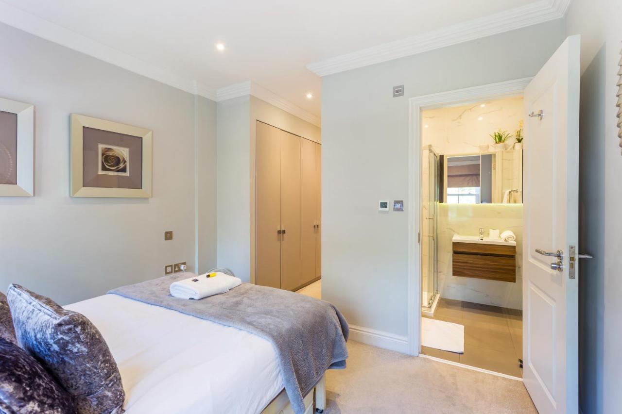 Apartment Luxury Duplex In New Development 17 London