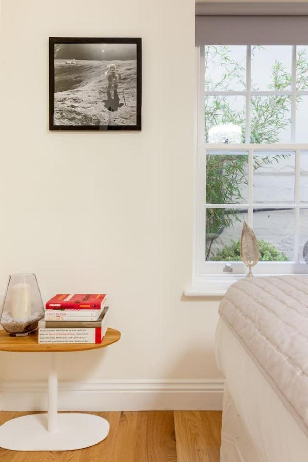 Luxury Apartment, Next To Paddington Station! * London