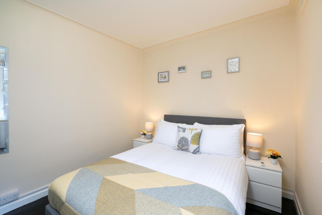 Cozy Near Alexandra Palace * London