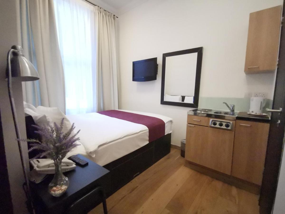 Hotel The Royale Chulan Hyde Park