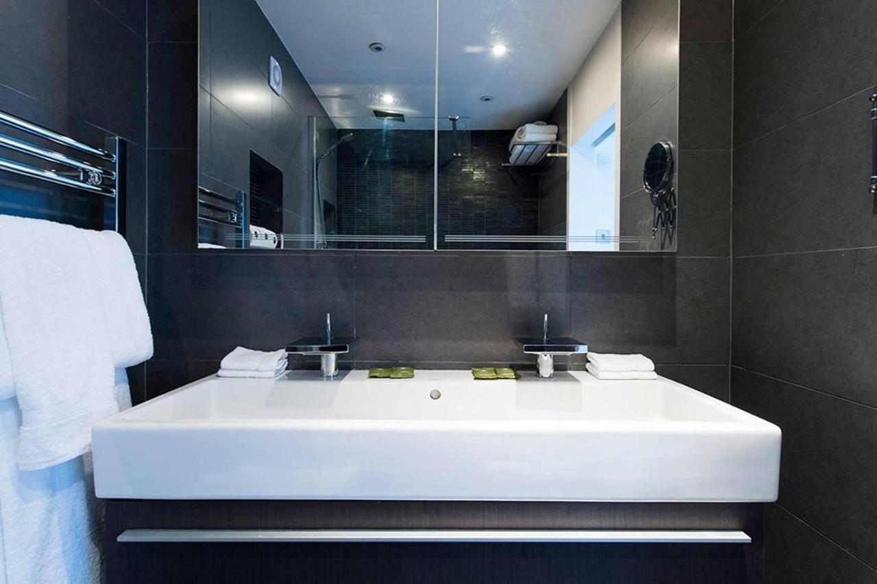 2 Bedroom Landward Court