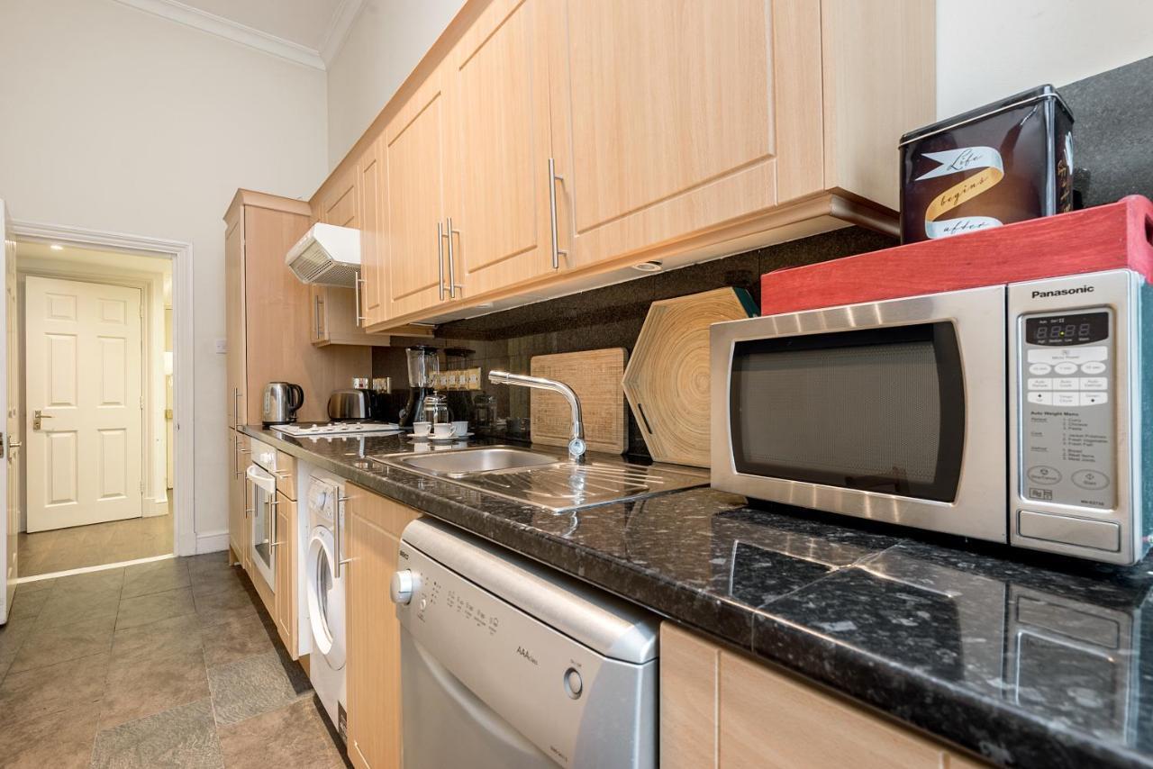 Luxury Notting Hill Duplex Apartment *