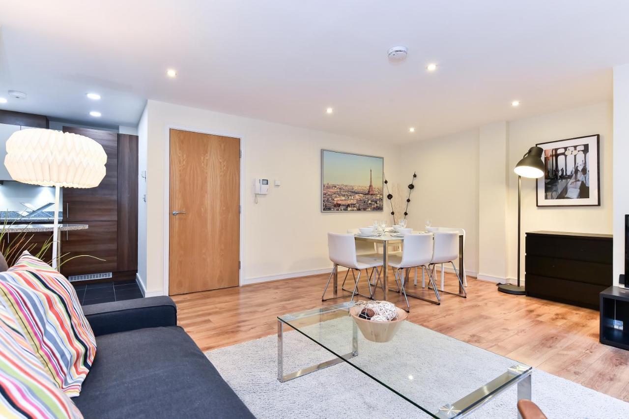Bridge Apartment *