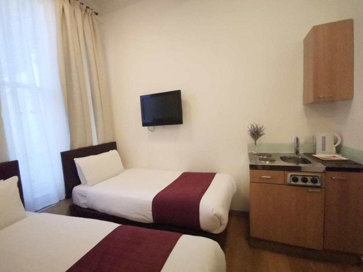 The Royale Chulan Hyde Park Hotel 3*