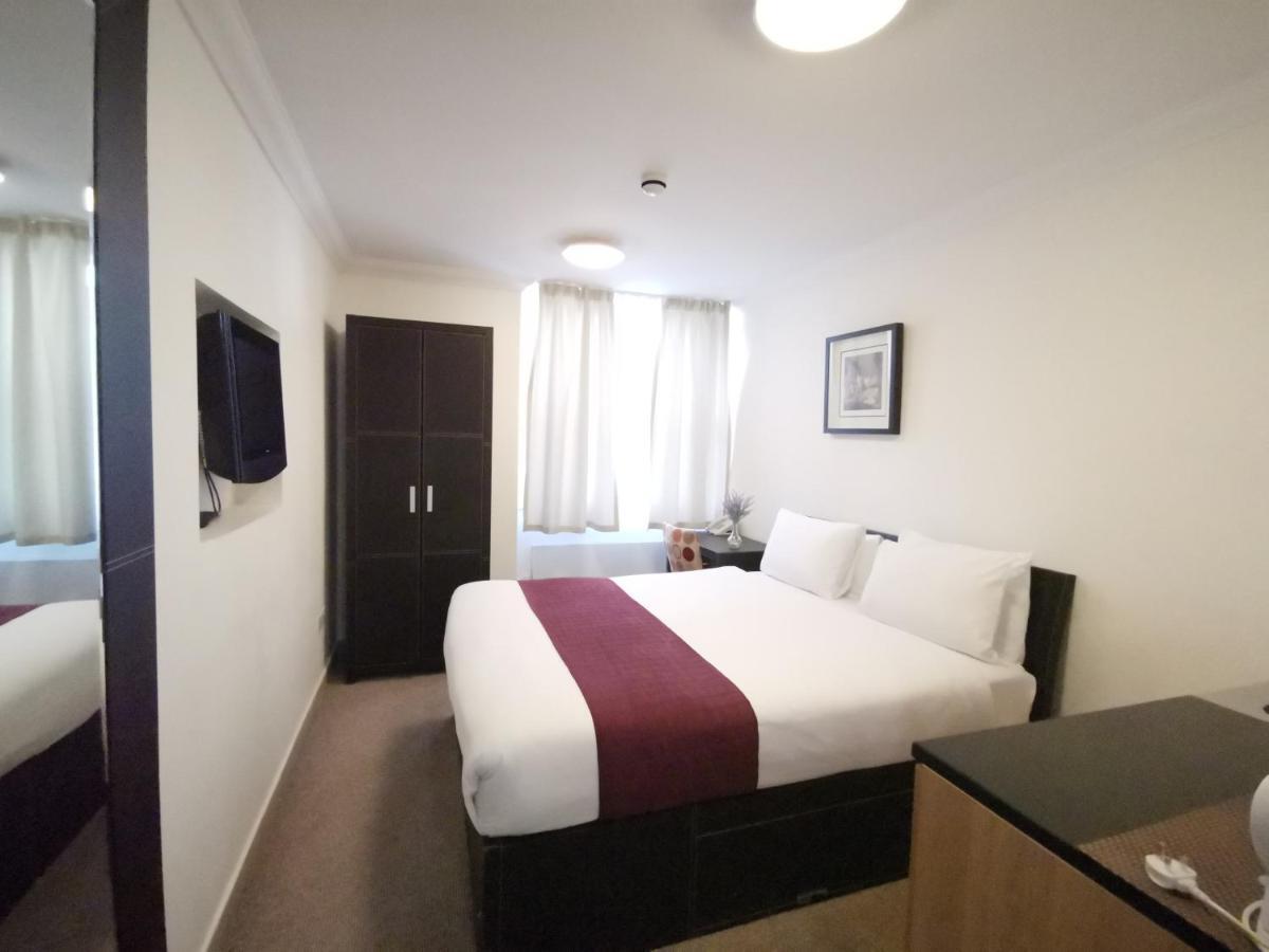 The Royale Chulan Hyde Park Hotel 3*