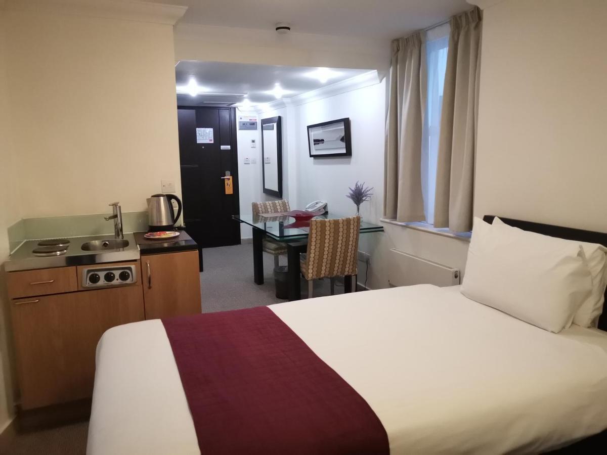 The Royale Chulan Hyde Park 3* London
