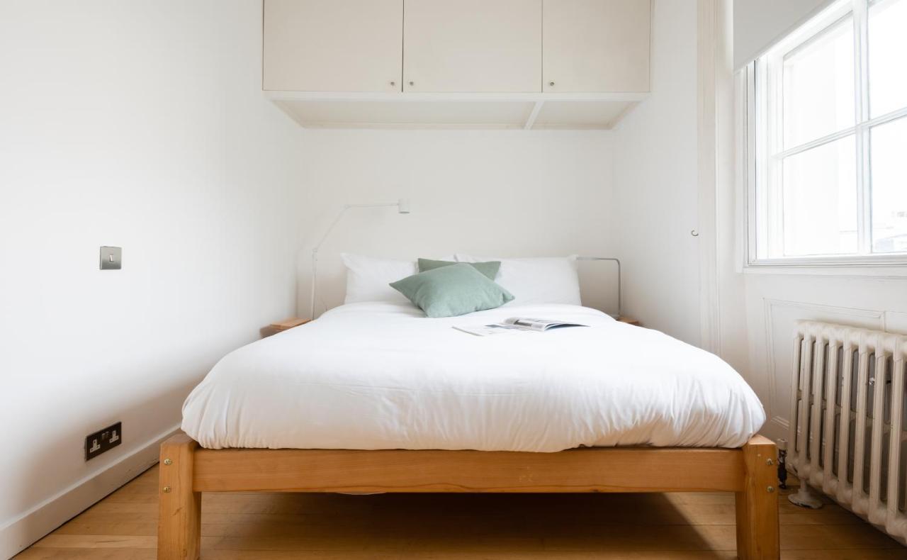 The Holland Park Escape - Modern & 2bdr Flat Lägenhet