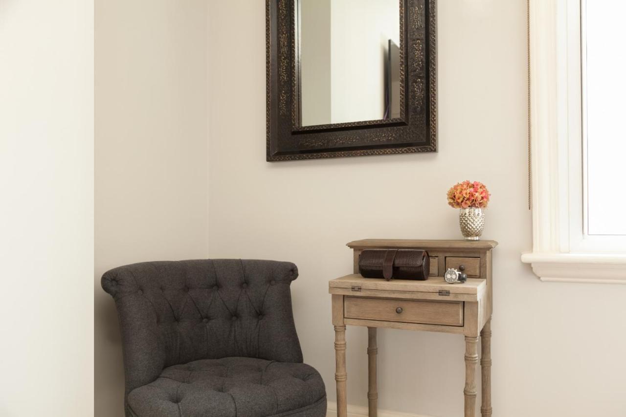 Stylish Mayfair Penthouse Next To Hyde Park Appartement Londen