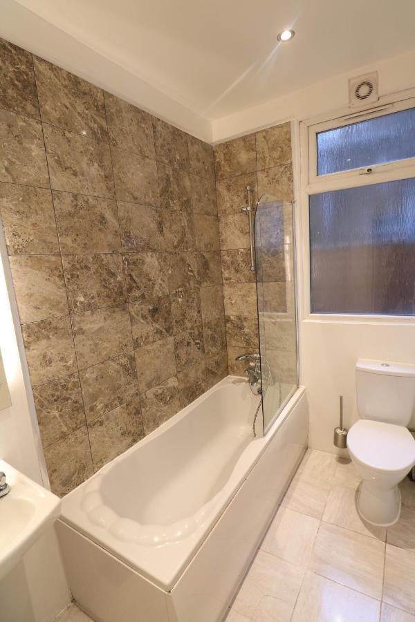 3bd Garden By Westfield * London
