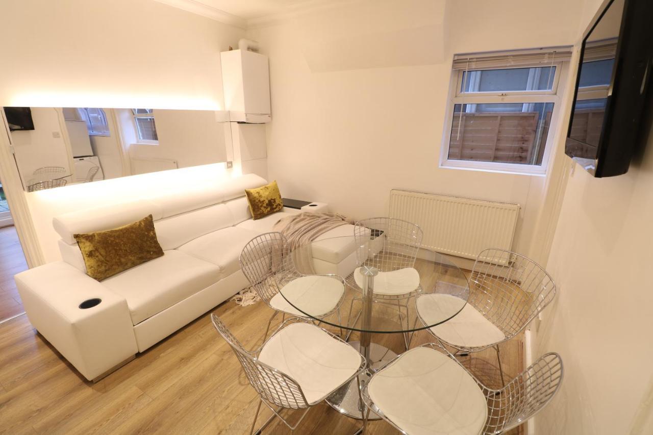 3bd Garden By Westfield Apartment