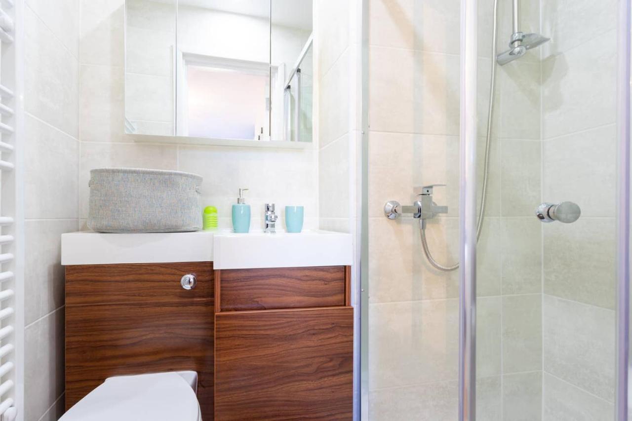 Apartment Chic Flat In West Kilburn Near Queen's Park London