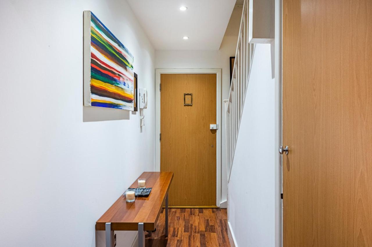 2 Bed Apartment, Fairfield - Sk London