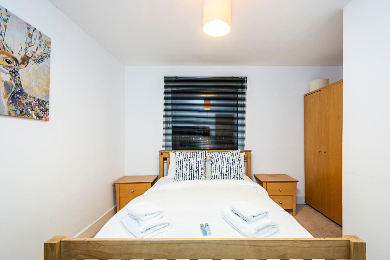 2 Bed Apartment, Fairfield - Sk Apartment