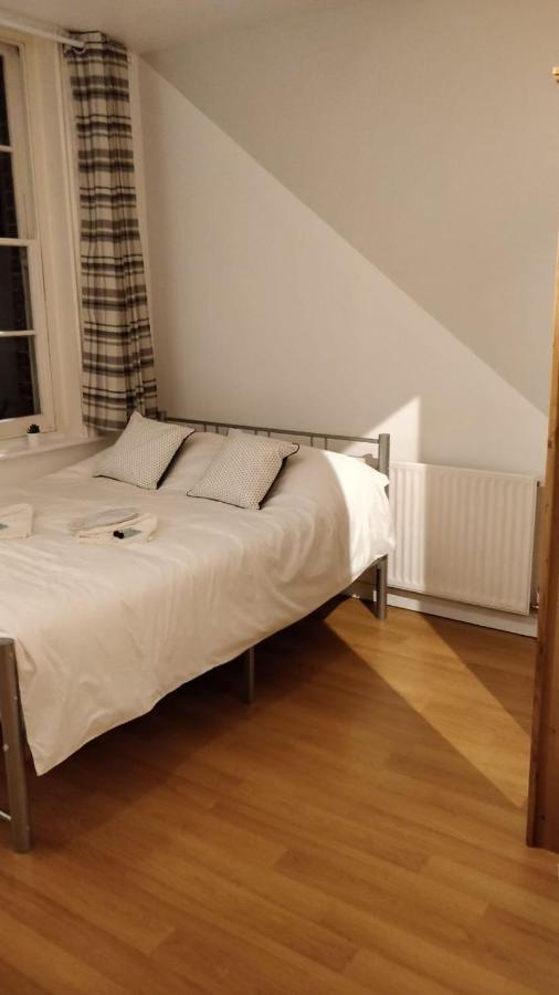 Fieldgate Spacious Guest house
