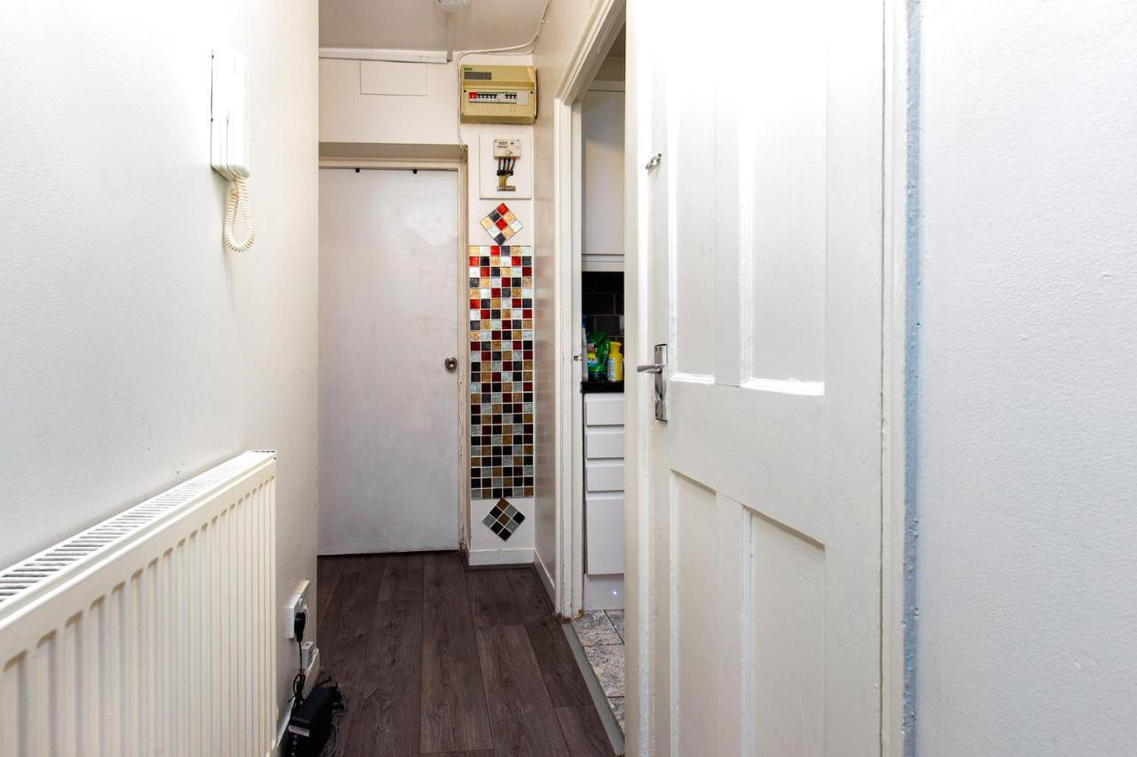 Homestay Ponsonby House London