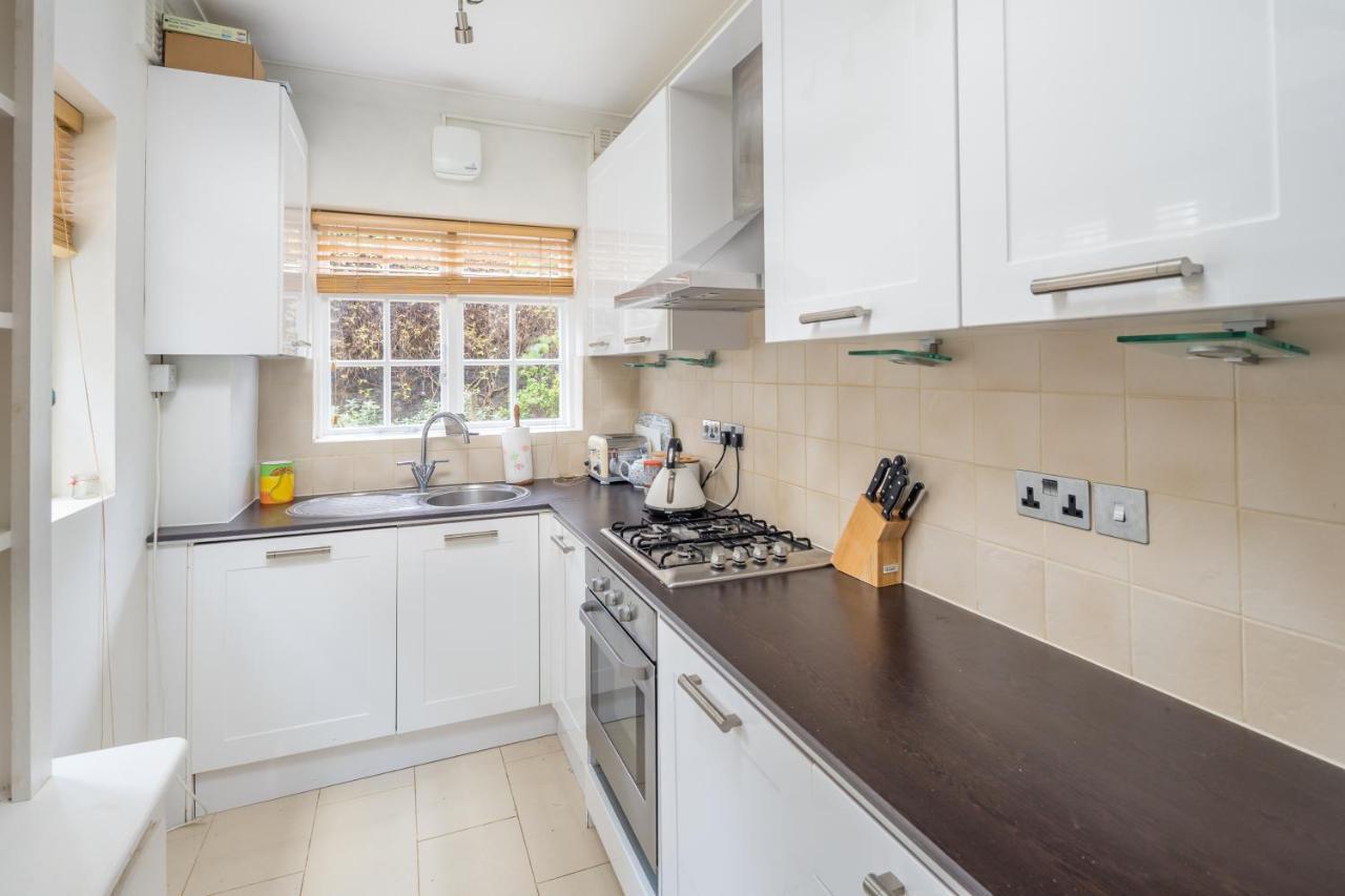 Charming 2br Flat With Patio In Hammersmith London