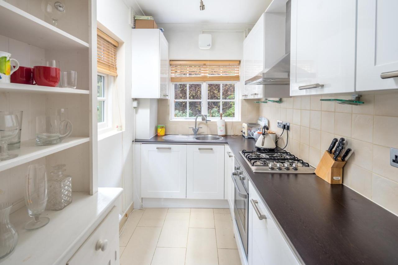 Charming 2br Flat With Patio In Hammersmith *