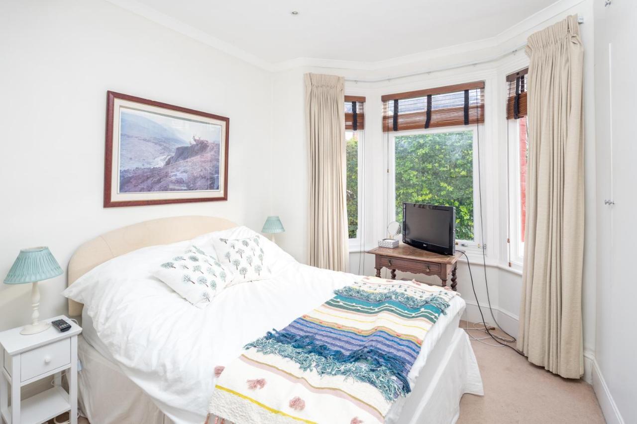 Apartment Charming 2br Flat With Patio In Hammersmith *