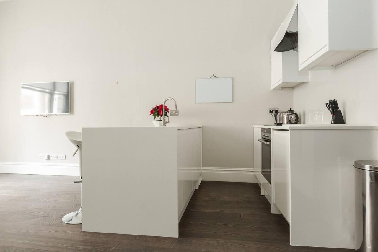 Modern 1br Period In Kensington Appartamento Londra