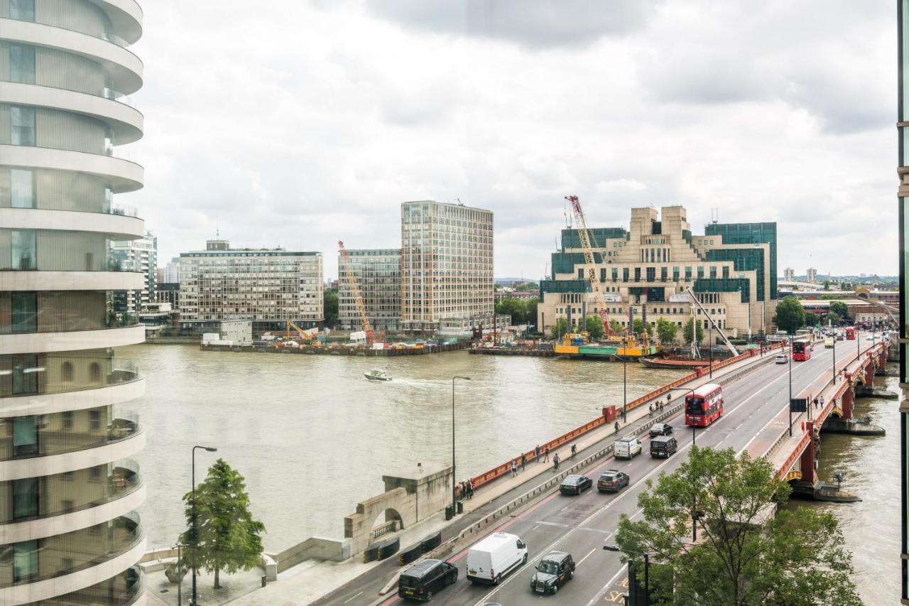 New Stunning 2bd Amazing Views Apartment London