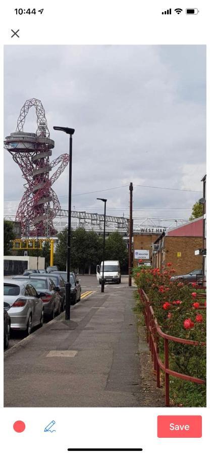 Lovely One Bedroom In Stratford Londra